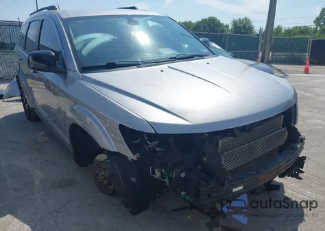 2019 Dodge Journey Se from USA, damaged, VIN 3C4PDCBB8KT687236